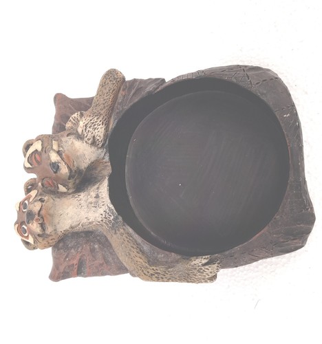 Vintage resin leopard ashtray - leopard,