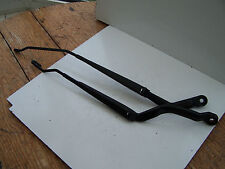 Nissan Almera Pair of front