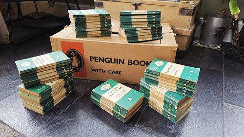 50x vintage penguin - penguin, green