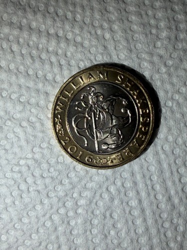 2016 two pounds coin - two,