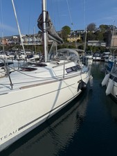 Boat Spray Hood for Beneteau Oceanis 31 made in 2023