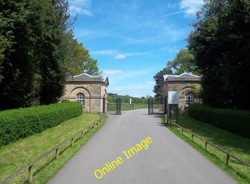 Photo 12x8 gatehouse entrance - photo,