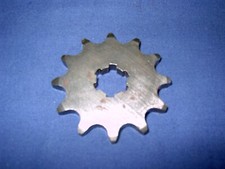 YAMAHA DT50 DT50M GT80 MX80 RD60 NOS 12T FRONT SPROCKET 257-17461-31