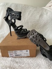 RARE Solea Kurt Geiger High