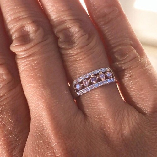 Round cut pink - cut,