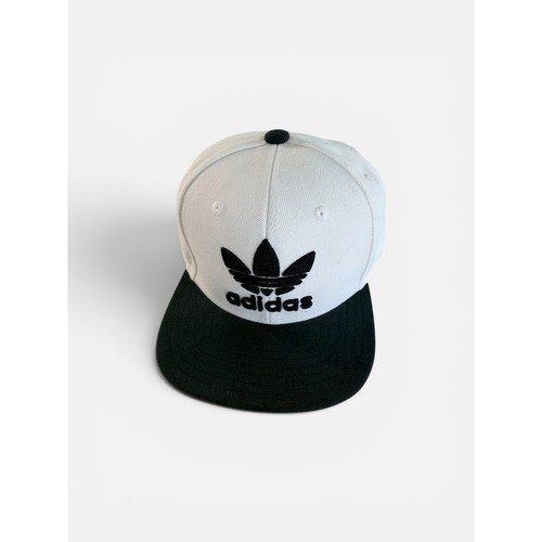 Adidas originals trefoil - adidas,