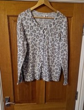 Gap Cardigan XL Size 20 22