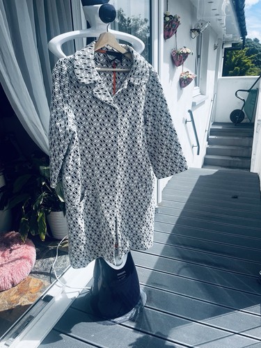 Lovely river island - lovely,