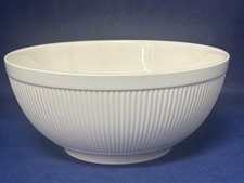 WEDGWOOD WINDSOR 9" SERVING /