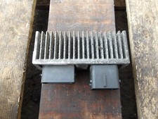 TRAFIC VIVARO GLOW PLUG RELAY 1.6 TD 8200558438A 2014 - 2019