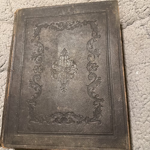 The holy bible - holy, new