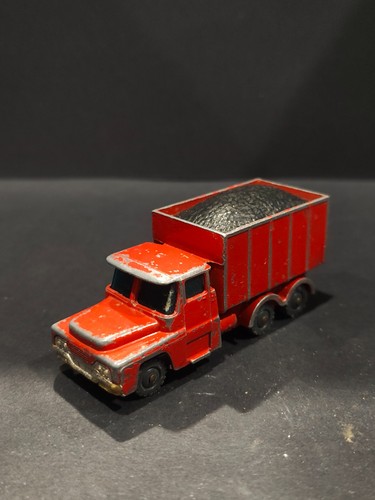 Vintage 1969 husky diecast - 1969, guy