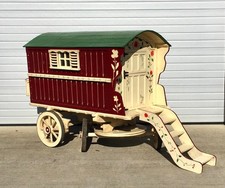 Gypsy Show Wagon (Vardo) –