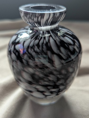 Isle wight glass - of,