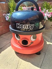  Henry Hoover / Vacuum