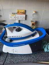 Russell Hobbs Steam Generator