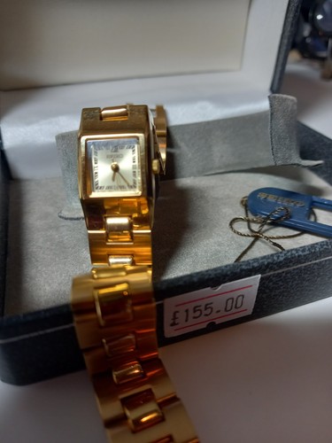 Ladies seiko watch - g/p, less