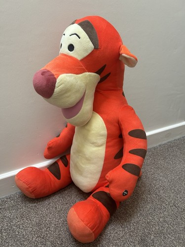 Rare disney tigger jumbo - rare,