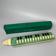 VINTAGE HOHNER MELODICA