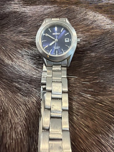Seiko titanium 382689 ladies - titanium,