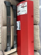 Yakima Flushbar / Whispbar crossbars with locks Model  S25YB Boxed 