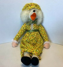 Vintage La Mar Plush White