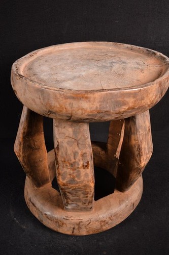 Primitive african bamun - a,