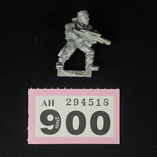 CATACHAN JUNGLE FIGHTER