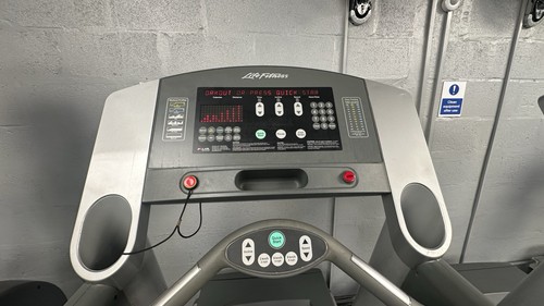 Life fitness 95ti treadmill - fitness,