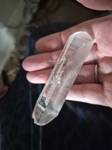 Clear quartz - clear,