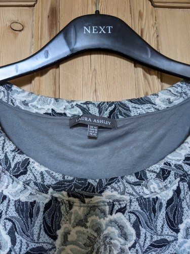 Laura ashley size - laura,