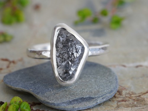 Dark grey rough - dark, diamond
