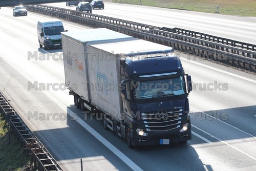 Truck photo mercedes - truck,