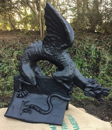 Large dragon roof finial half