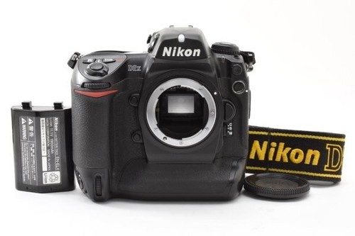 Near mint 500 nikon - [near,