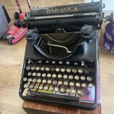 Antique vintage typewriter - vintage, bar
