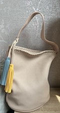 Tom & Eva cream bucket Bag/ shoulder bag With Tassels
