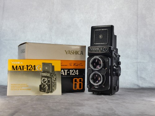 Yashica mat 124g 6x6 120 - yashica,