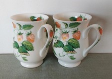 Roy Kirkham Alpine Strawberries set of 2 tea coffee mugs Fine Bone China