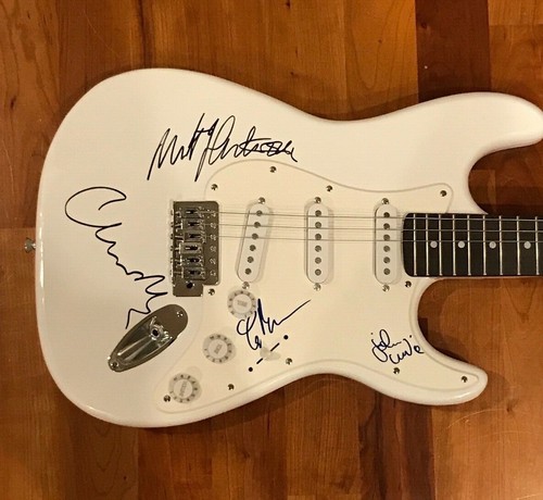 Fleetwood mac signed - fleetwood, *