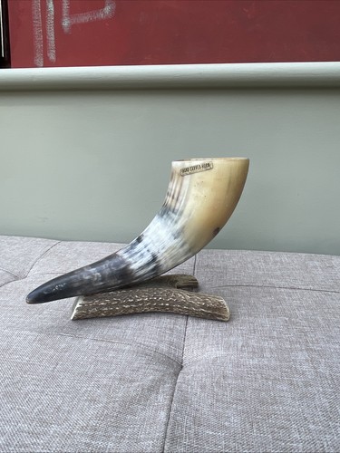 Vintage hand carved - vintage, natural