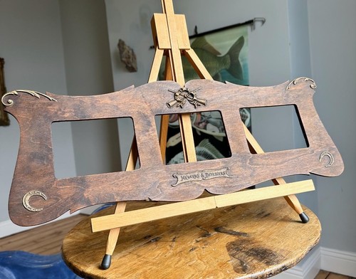Lovely antique carved oak - antique,