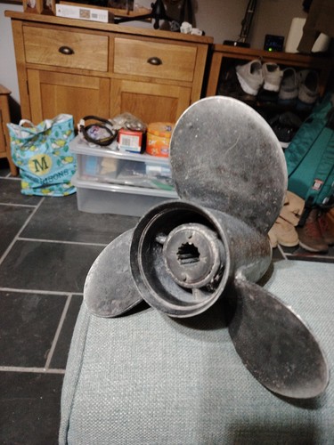Mercury outboard propeller 25 - propeller, (25