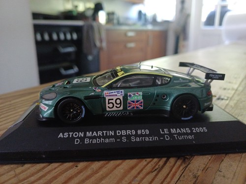 Ixo mans aston martin - le,