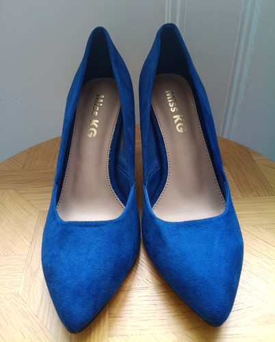 Miss electric blue court - miss,
