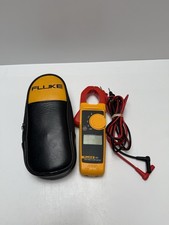 Fluke 323 Clamp Meter with Carry Case True RMS, Multimeter