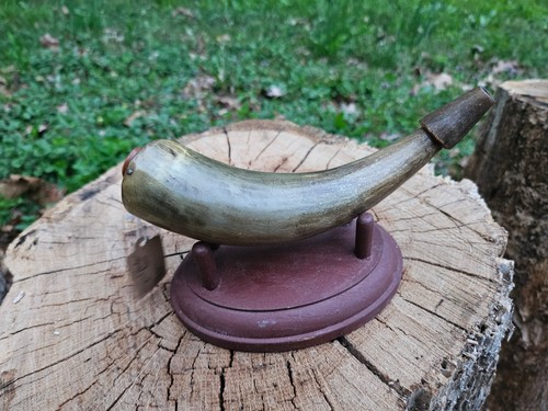 Antique powderhorn - , 2