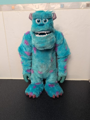 Monsters university - monsters,