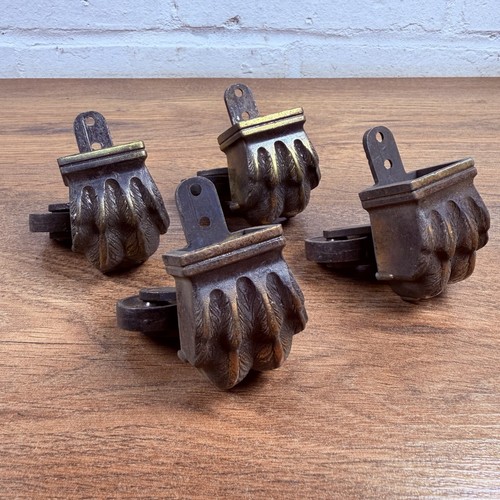 Set vintage brass - 4, lion