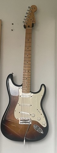 Fender sunburst stratocaster - fender,